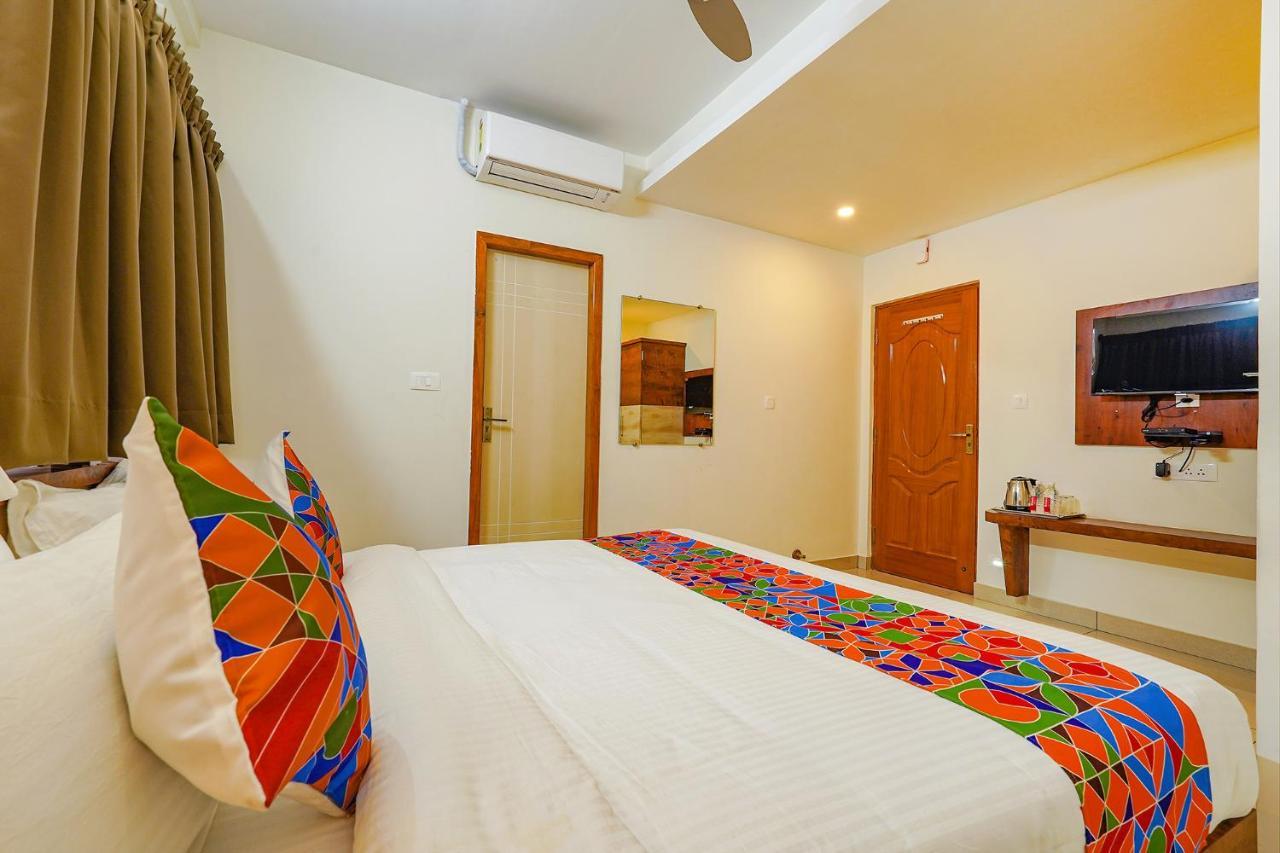 Fabhotel Shakthi Suites - Nr Jayadeva Hospital Бангалор Экстерьер фото