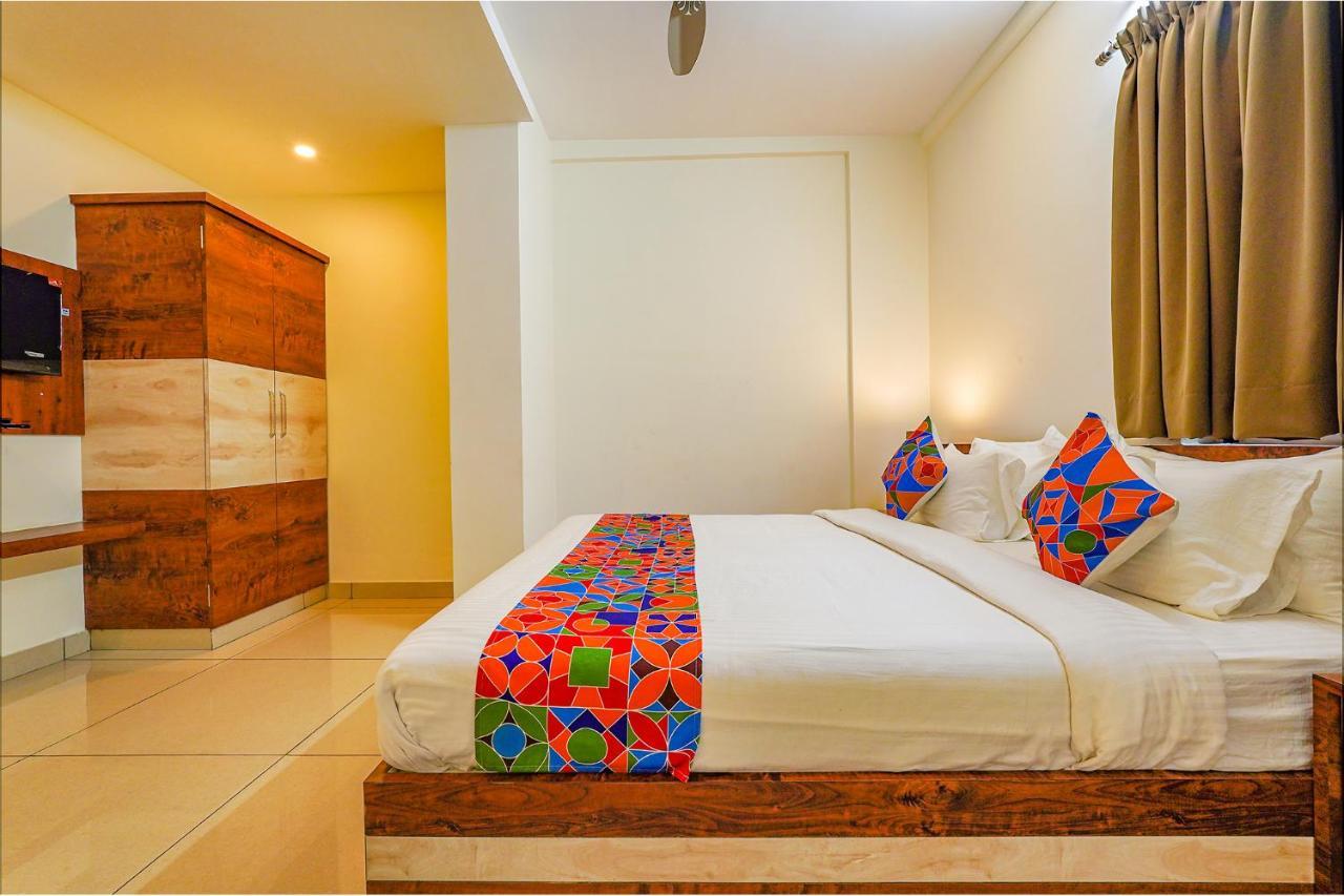 Fabhotel Shakthi Suites - Nr Jayadeva Hospital Бангалор Экстерьер фото
