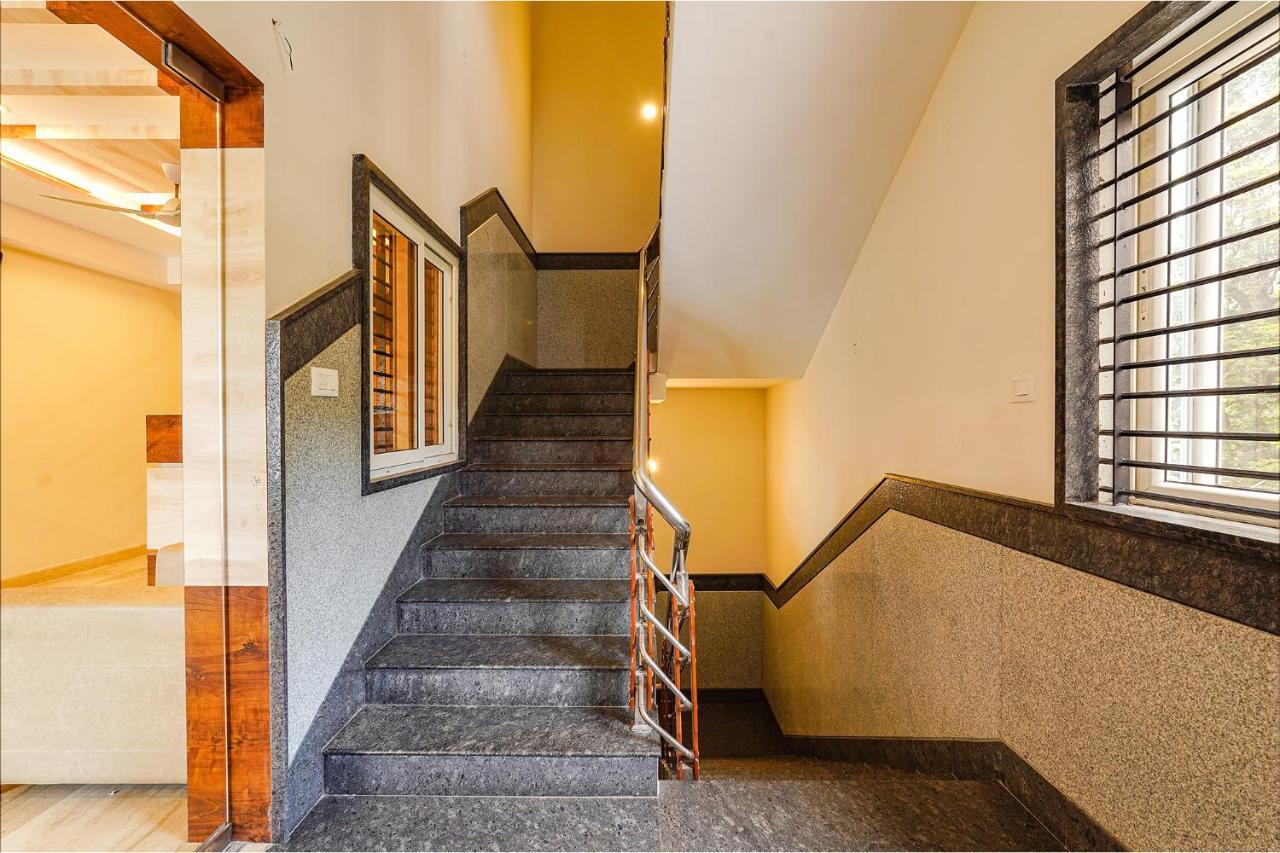 Fabhotel Shakthi Suites - Nr Jayadeva Hospital Бангалор Экстерьер фото
